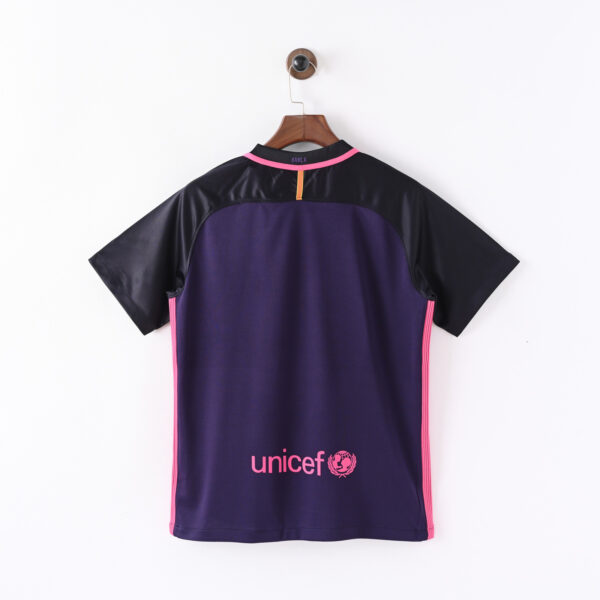Camisa Retrô Barcelona Third Neymar Jr. 11, Messi 10, Suárez 9 - 2016/2017 Nike - Imagem 8