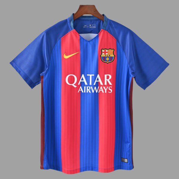 Camisa Retrô Barcelona Home Neymar Jr. 11, Messi 10, Suárez 9 - 2016/2017 Nike - Imagem 11