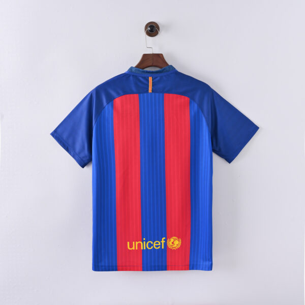 Camisa Retrô Barcelona Home Neymar Jr. 11, Messi 10, Suárez 9 - 2016/2017 Nike - Imagem 8