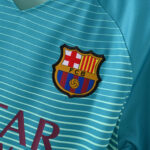 Camisa Retrô Barcelona Away Neymar Jr. 11, Messi 10, Suárez 9 - 2016/2017 Nike - Imagem 4