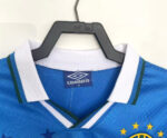 Camisa Retrô Clássica Seleção Brasileira Brasil – Veludo – Manga Longa – Umbro – Azul – 1994 - Imagem 3