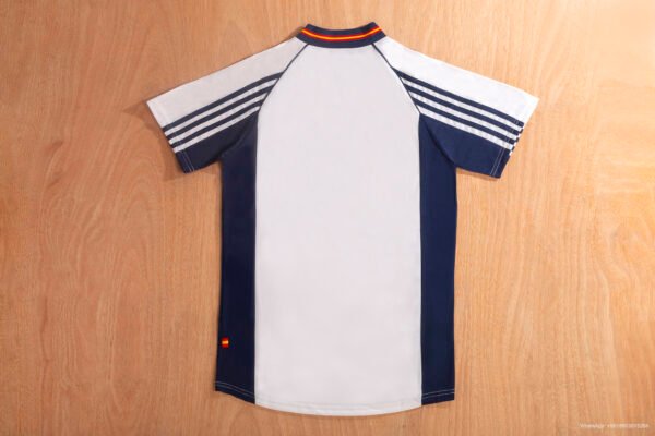 Camisa Retrô Clássica Seleção Espanha Away 1998 Branca Adidas - Imagem 9