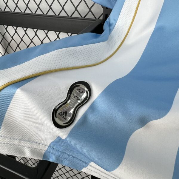 Camisa Bringback Remixed Argentina Oversized Branca Adidas 2026 - Imagem 5
