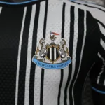 Camisa New Castle United Home Versão Jogador 2026/27 Adidas - Imagem 4