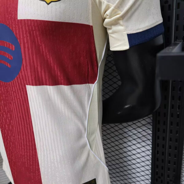 Camisa Barcelona 4Third Versão Jogador 2026/27 Nike - Imagem 8
