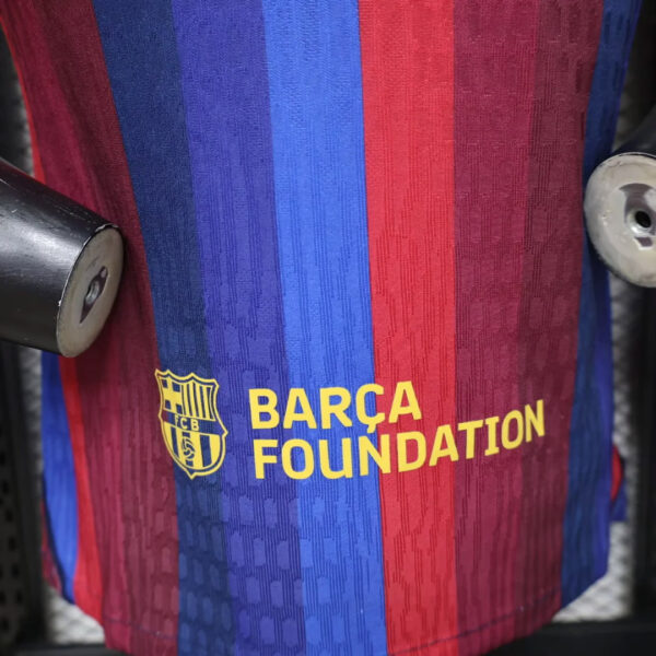 Camisa Barcelona Home Versão Jogador 2026/27 Nike - Imagem 12