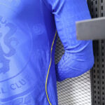 Camisa Chelsea Home Versão Jogador Manga Longa 2026/27 Azul Nike - Imagem 7