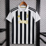 Camisa Juventus Home Versão Torcedor 2026/27 Adidas