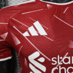 Camisa Liverpool Home Versão Jogador 2026/27 Adidas - Imagem 3