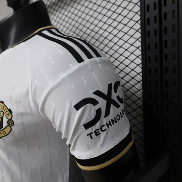 Camisa Manchester United Third Versão Jogador 2026/27 Branca Adidas - Imagem 6