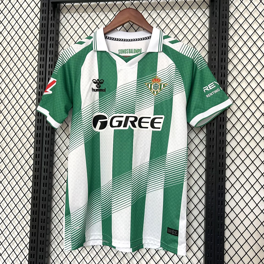 26_27-Real-Betis-Home-Soccer-Jersey-1 Camisa Real Betis Home Versão Torcedor 2026/27 Hummel - Imagem 1