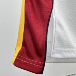 Camiseta Regata NBA Miami Heat 7 Giannis Antetokounmpo Association Edition Swingman 2026/27 Nike - Imagem 6