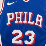 Camiseta Regata NBA Philadelphia 76ers - LeBron James 23 - Icon Azul 2026/27 Nike - Imagem 12