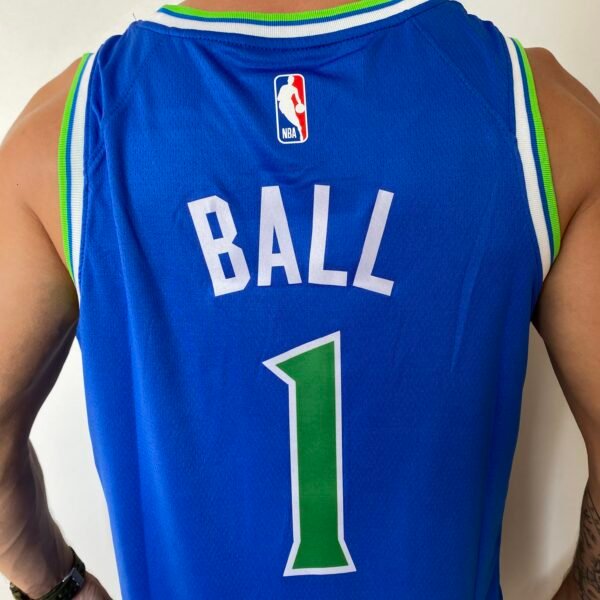 Camiseta Regata NBA Minnesota Timberwolves 1 Lamelo Ball Icon Edition Swingman 2026/27 Nike - Imagem 9