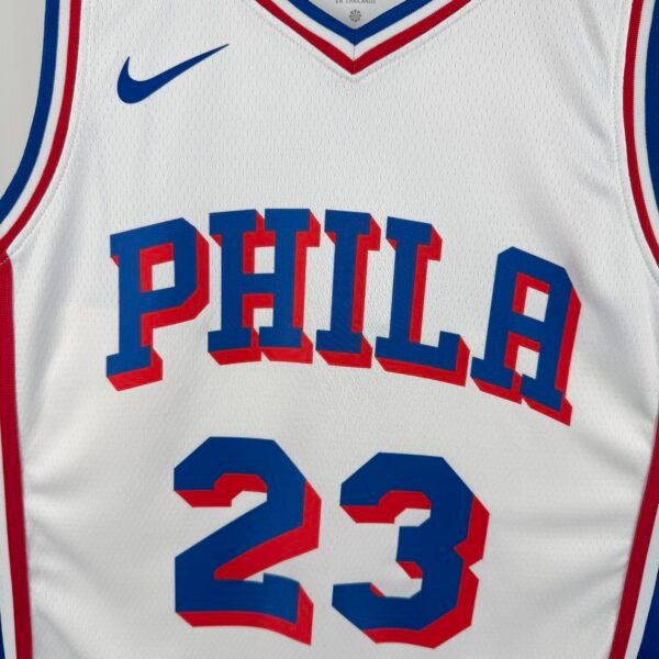 Camiseta Regata NBA Philadelphia 76ers - LeBron James 23 - Association Branca 2026/27 Nike - Imagem 12