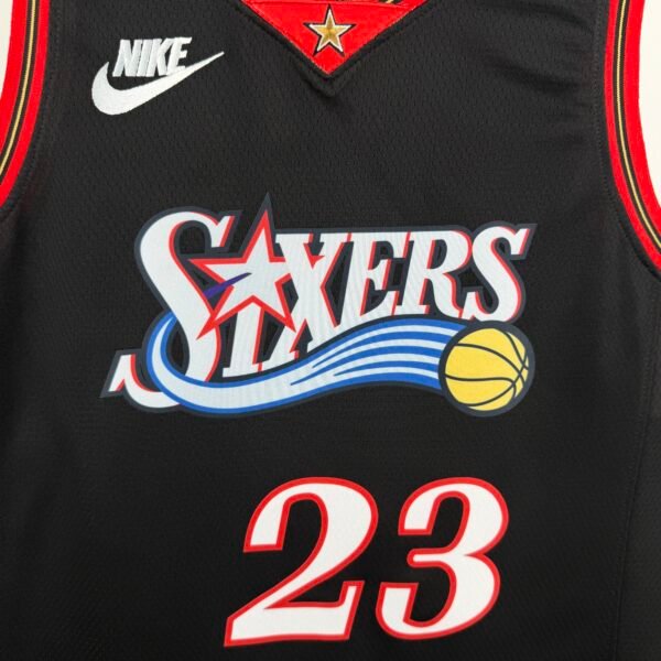 Camiseta Regata Basquete NBA Philadelphia 76ers Sixers - LeBron James 23 - Classic Edition Preta 2026/27 Nike - Imagem 12