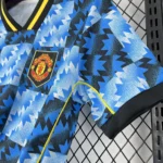 Camisa Manchester United Lifestyle Versão Torcedor 2026/27 Adidas - Imagem 2