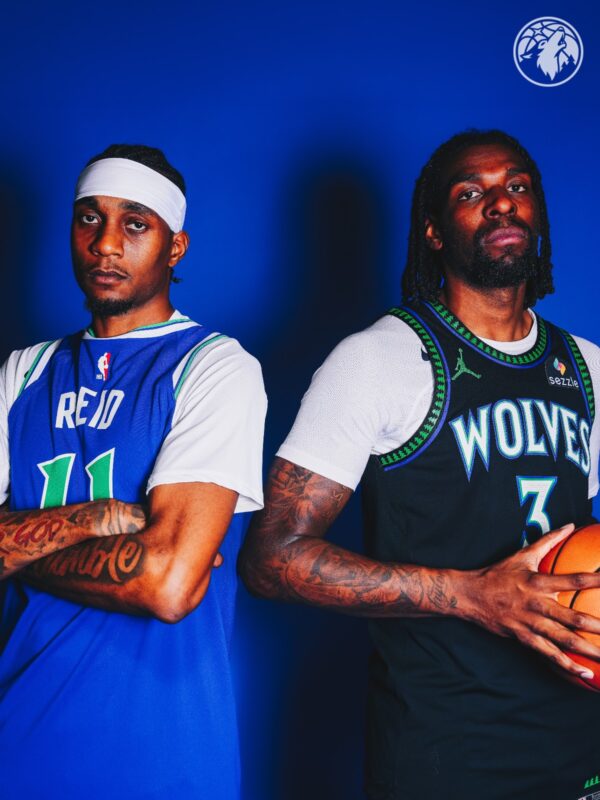 Camiseta Regata NBA Minnesota Timberwolves 11 Naz Reid Icon Edition Swingman 2026/27 Nike - Imagem 16