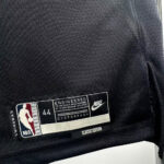 Camiseta Regata Basquete NBA Philadelphia 76ers Sixers - LeBron James 23 - Classic Edition Preta 2026/27 Nike - Imagem 5
