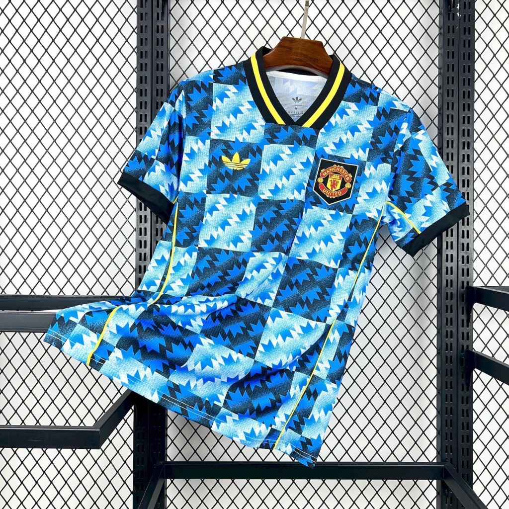 Camisa Manchester United Lifestyle Versão Torcedor 2026/27 Adidas