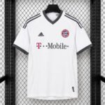 Camisa Retrô Bayern Munique Away Torcedor 2002/04 Adidas