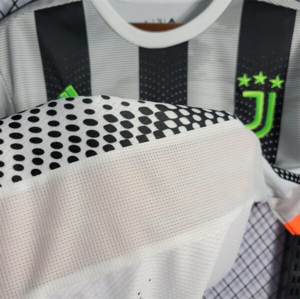 Camisa Retrô Juventus 4th Torcedor 2019/20 Adidas - Imagem 3