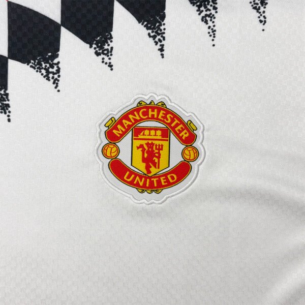 Camisa Manchester United Inspired Geometric 1994 Versão Torcedor 2026/27 Branca Adidas - Imagem 2