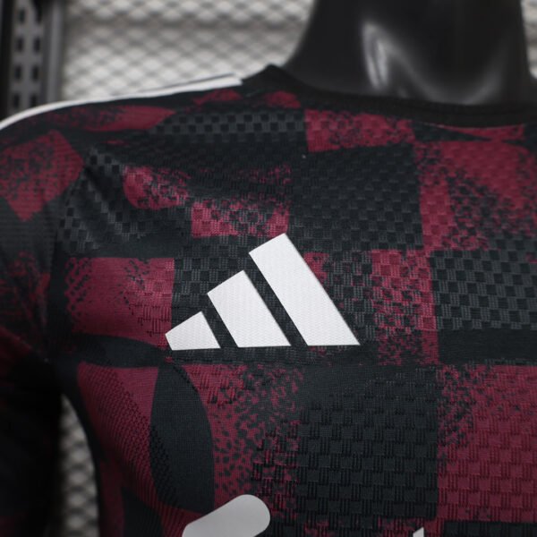 Camisa Liverpool Third Versão Jogador 2026/27 Adidas - Imagem 4