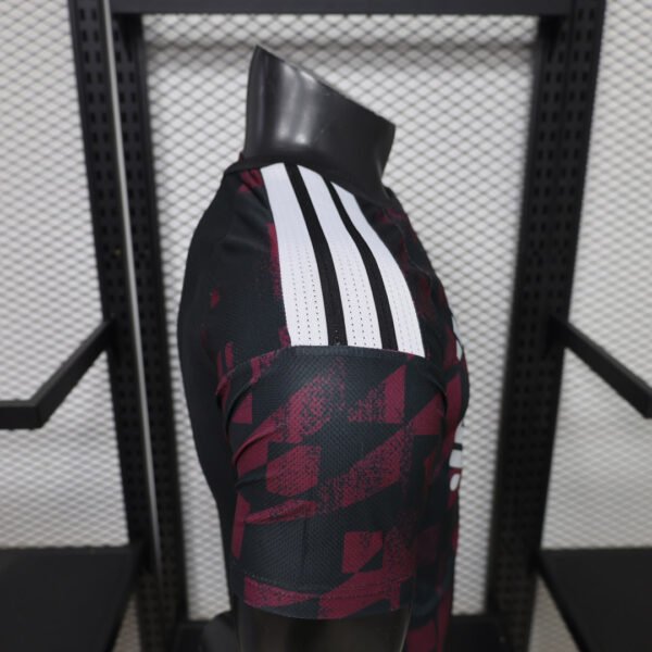 Camisa Liverpool Third Versão Jogador 2026/27 Adidas - Imagem 6