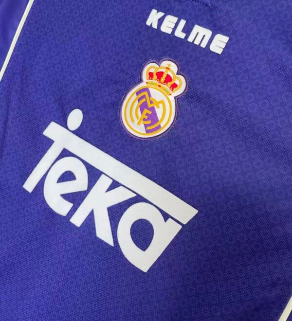 Camisa Retrô Real Madrid Away 1997/98 Kelme - Imagem 5