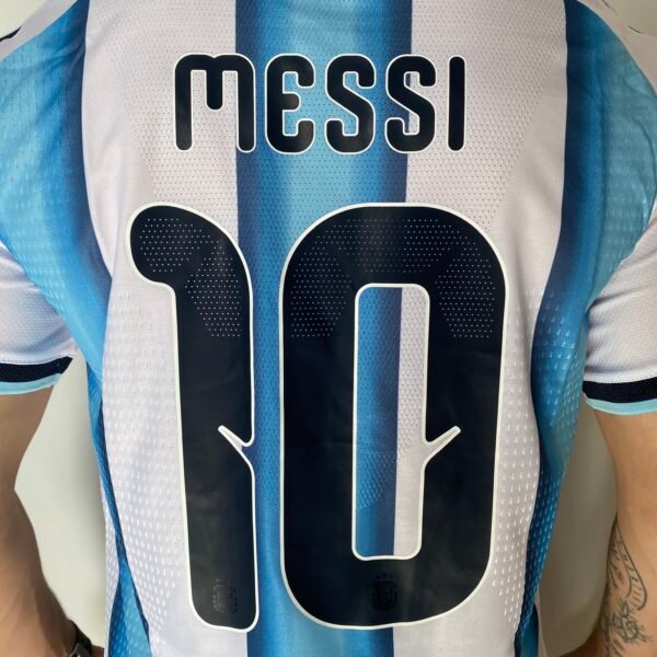 Camisa Seleção Argentina Home Copa do Mundo 2026 Patch World Cup - Adidas - Versão Jogador - Messi 10 - Imagem 11