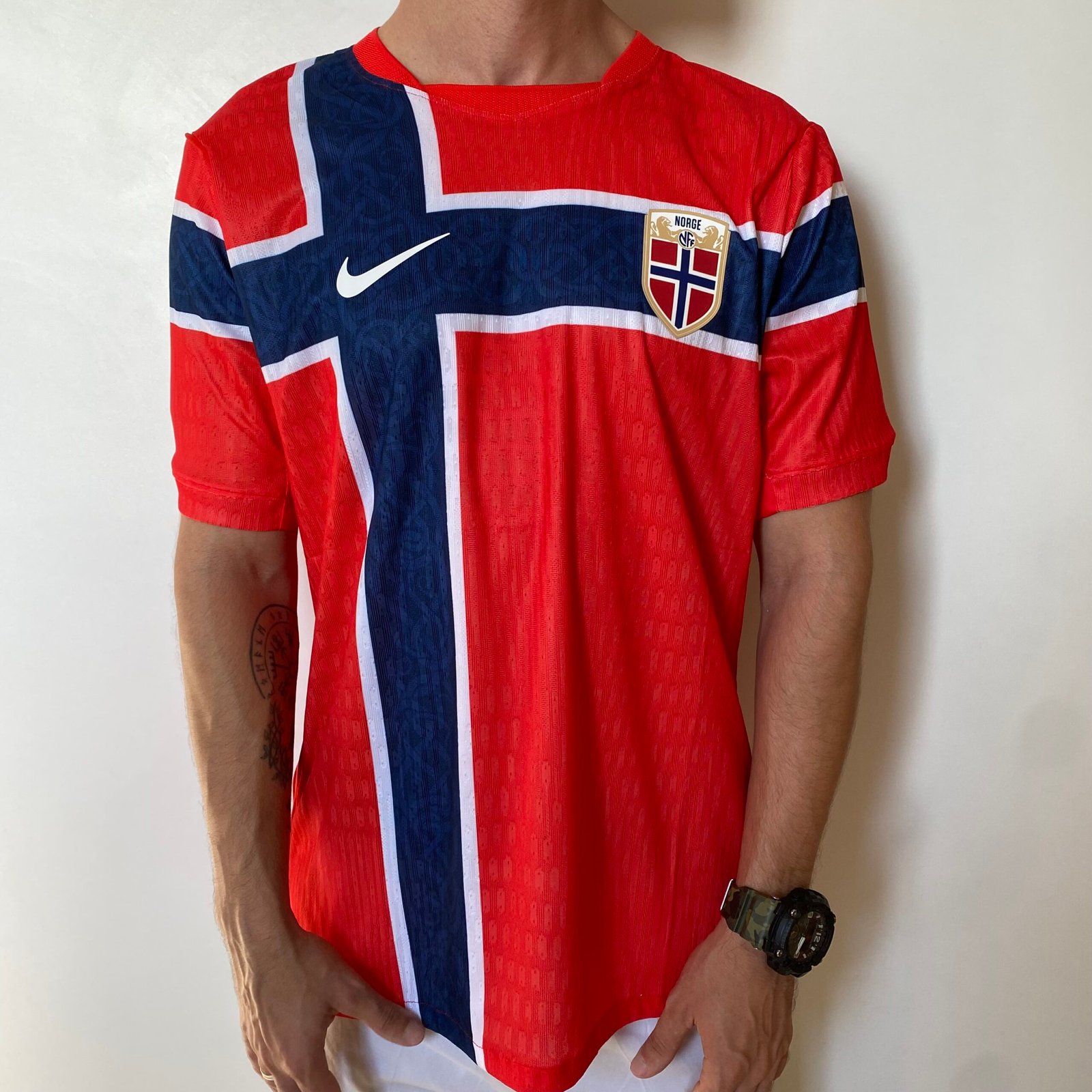 Camisa Seleção Noruega Home Versão Jogador Copa Do Mundo 2026 Vermelha Nike