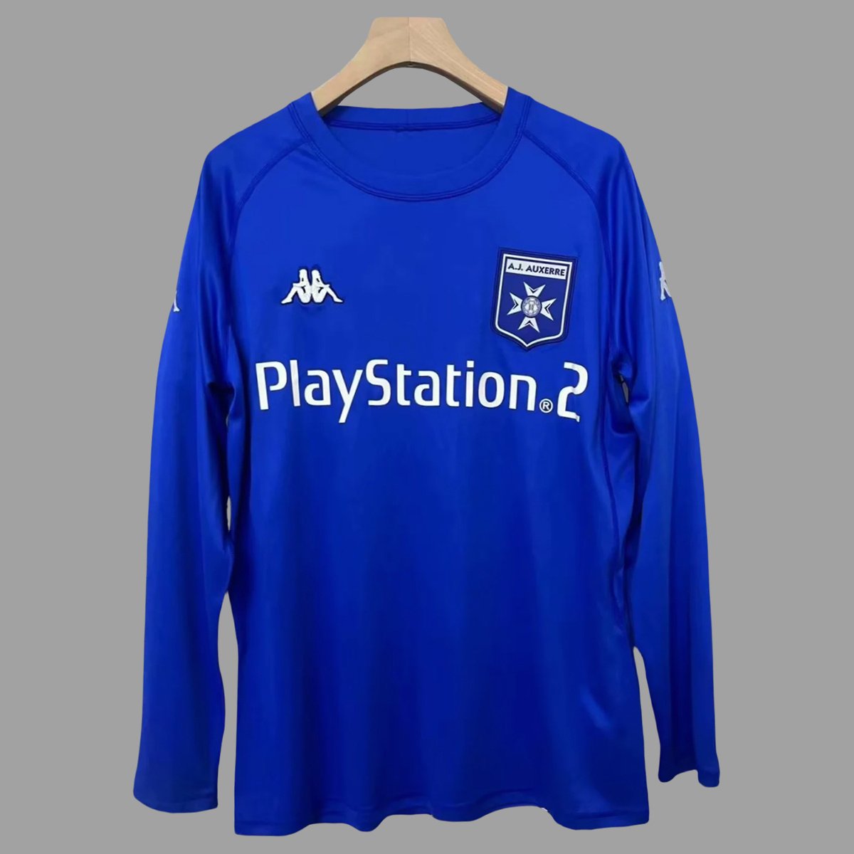 03_04 Auxerre Away Retro Soccer Jersey 1_ZT Camisa Retrô Auxerre Away Versão Torcedor Manga Longa 2003/04 Azul Kappa - Imagem 1