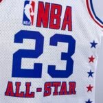 Camiseta Regata NBA All-Star Michael Jordan 23 Mitchell & Ness Branca 2003 - Imagem 2