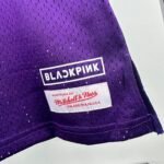 Camiseta Regata NBA Los Angeles Lakers Blackpink - Mitchell & Ness Roxa 2025/26 - Imagem 5