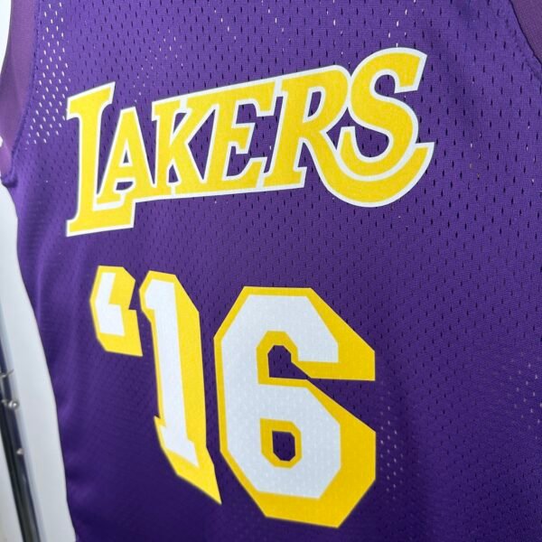 Camiseta Regata NBA Los Angeles Lakers Blackpink - Mitchell & Ness Roxa 2025/26 - Imagem 2