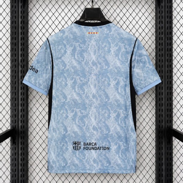 Camisa Barcelona Goleiro Away Versão Torcedor 2026/27 Cinza Nike Kobe - Imagem 3