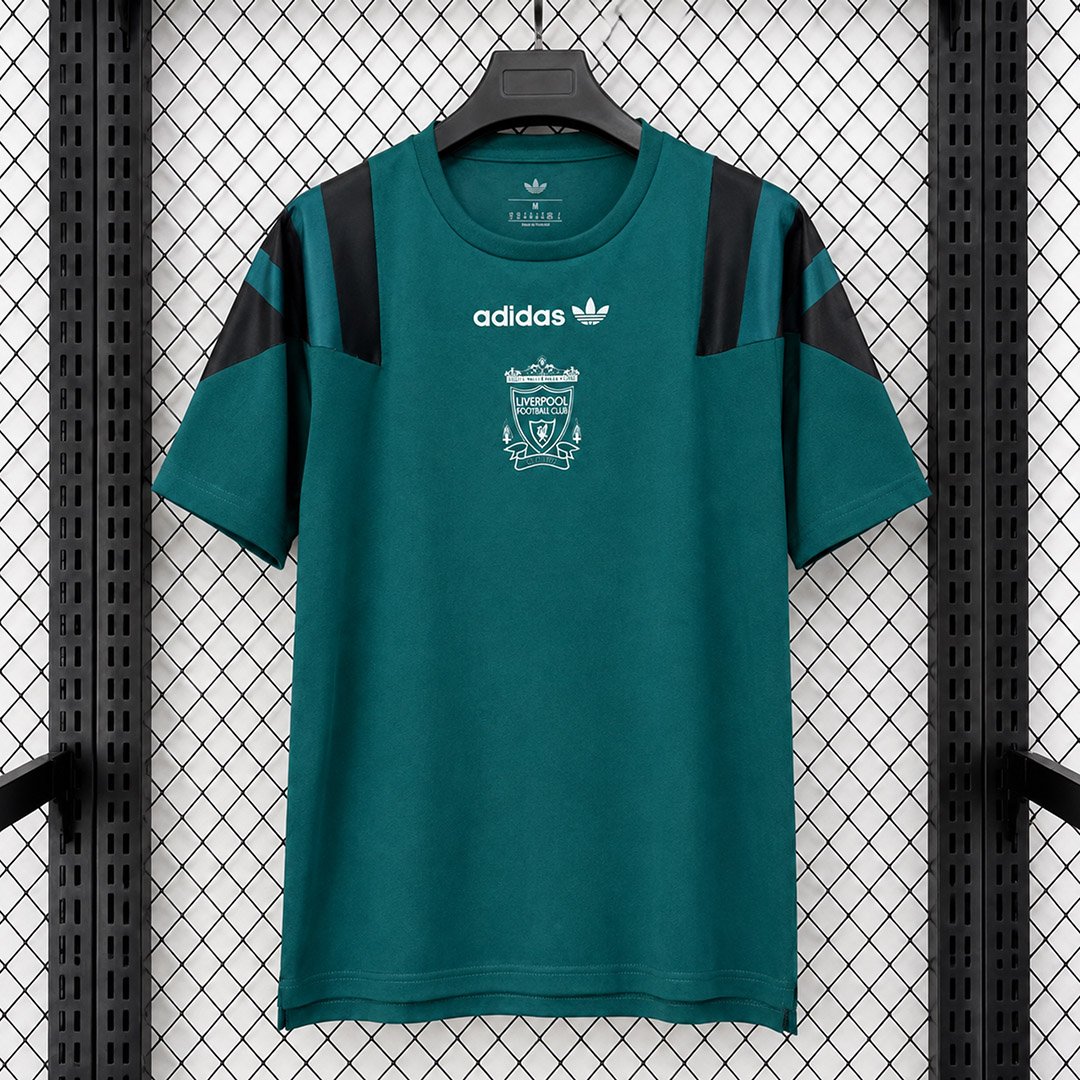 Camisa Liverpool EQT Versão Torcedor 2026/27 Verde Adidas