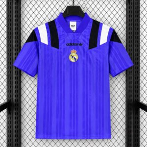 Camisa Real Madrid EQT Versão Torcedor 2026/27 Roxa Adidas