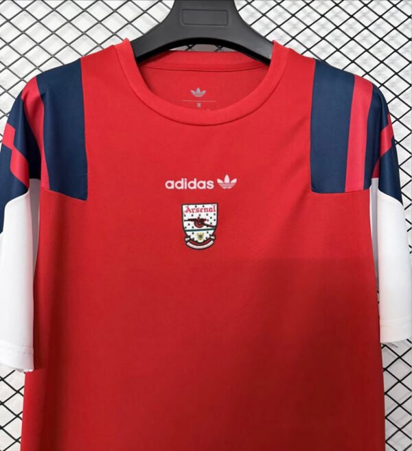 Camisa Arsenal EQT Versão Torcedor 2026/27 Vermelha Adidas - Imagem 3