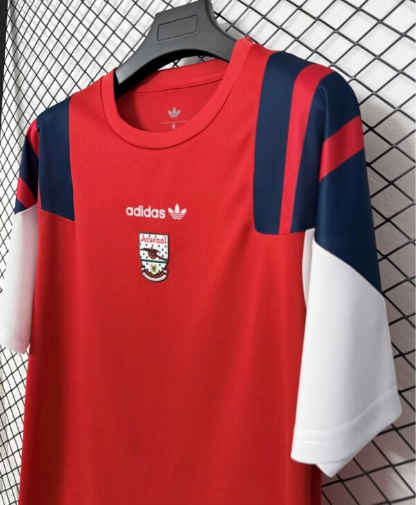 Camisa Arsenal EQT Versão Torcedor 2026/27 Vermelha Adidas - Imagem 4