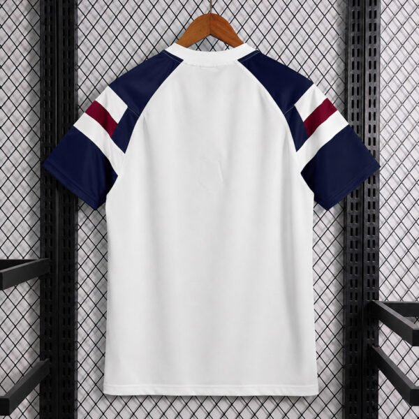 Camisa Barcelona Trefoil Retrô Versão Torcedor 2026/27 Nike - Imagem 6