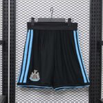 Short Calção Newcastle United Home Versão Jogador 26/27 Adidas