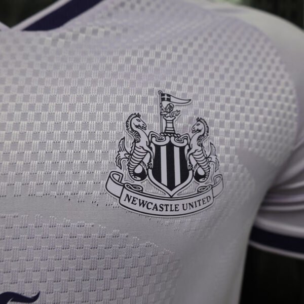 Camisa Newcastle United Third Versão Jogador 2026/27 Adidas - Imagem 4