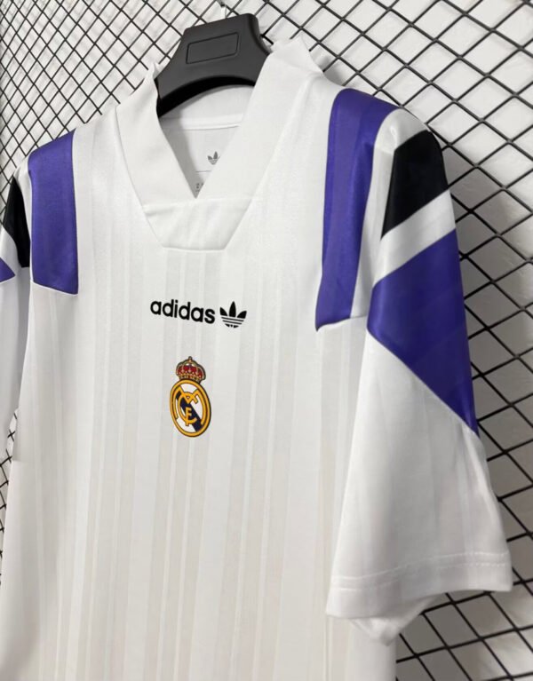 Camisa Real Madrid EQT Versão Torcedor 2026/27 Branca Adidas - Imagem 4