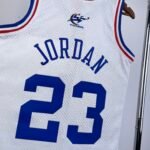 Camiseta Regata NBA All-Star Michael Jordan 23 Mitchell & Ness Branca 2003 - Imagem 7