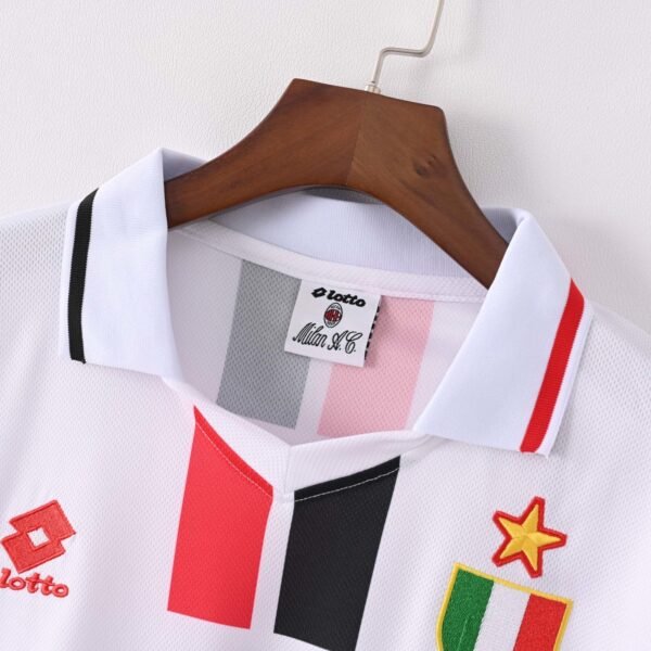 Camisa Retrô Milan Away 1996/1997 Lotto - Imagem 2