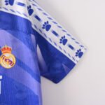 Camisa Retrô Real Madrid Away 1996/1997 Kelme - Imagem 5
