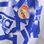 Camisa Retrô Real Madrid Third 1996/1997 Kelme - Imagem 2