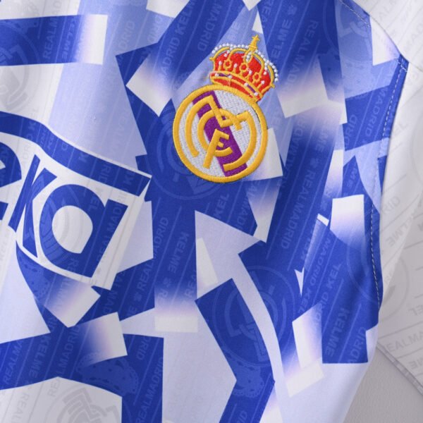 Camisa Retrô Real Madrid Third 1996/1997 Kelme - Imagem 2